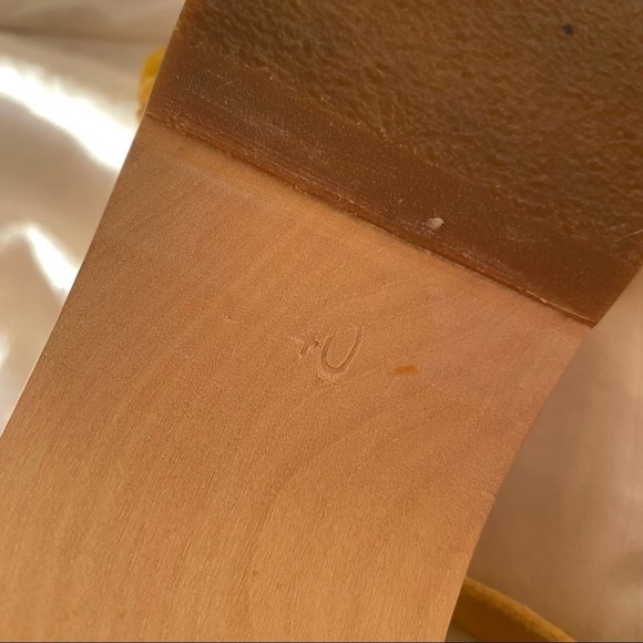 Swedish Hasbeens Women's Yellow Tanja Leather Clog Sandal - Picture 4 of 6